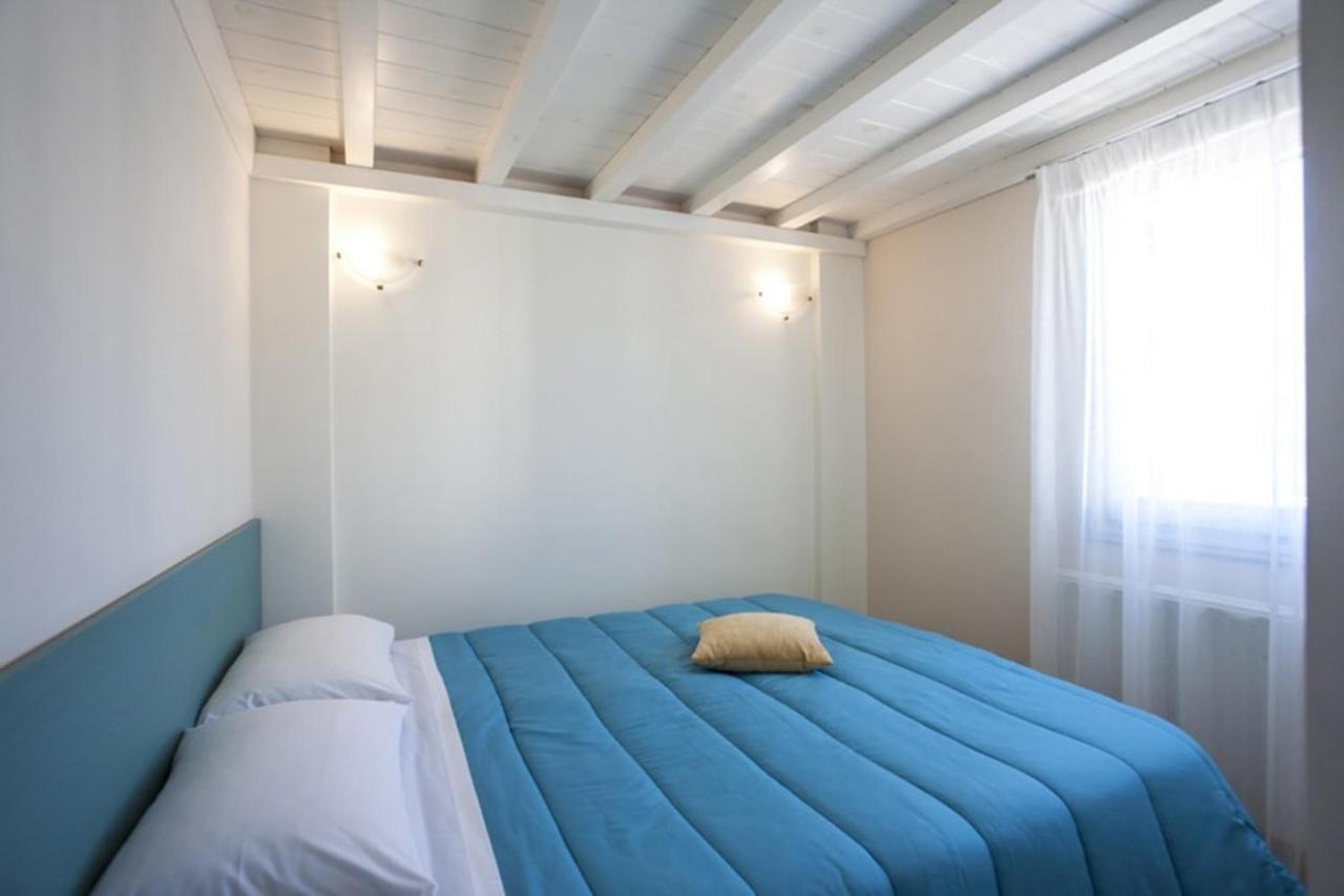 Santorini Med Homes - Sunday Apartment Mesaria Exteriér fotografie
